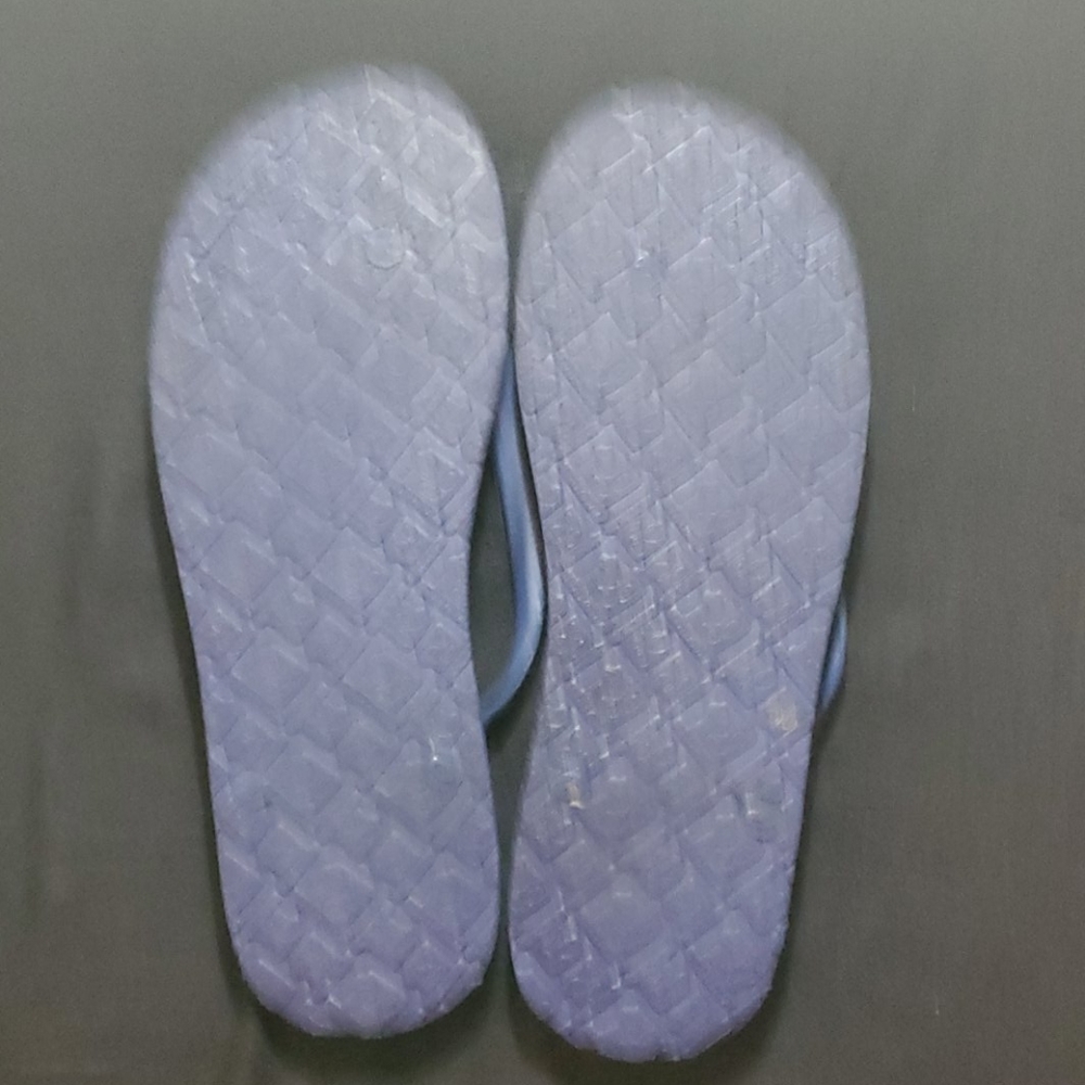 SLACKER ....Flip Flops - Picture 4 of 5
